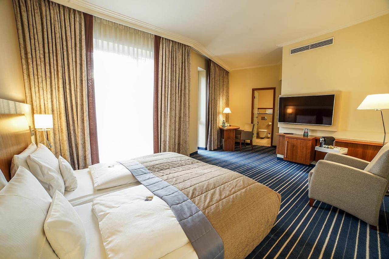 Lind Hotel Ритберг Экстерьер фото