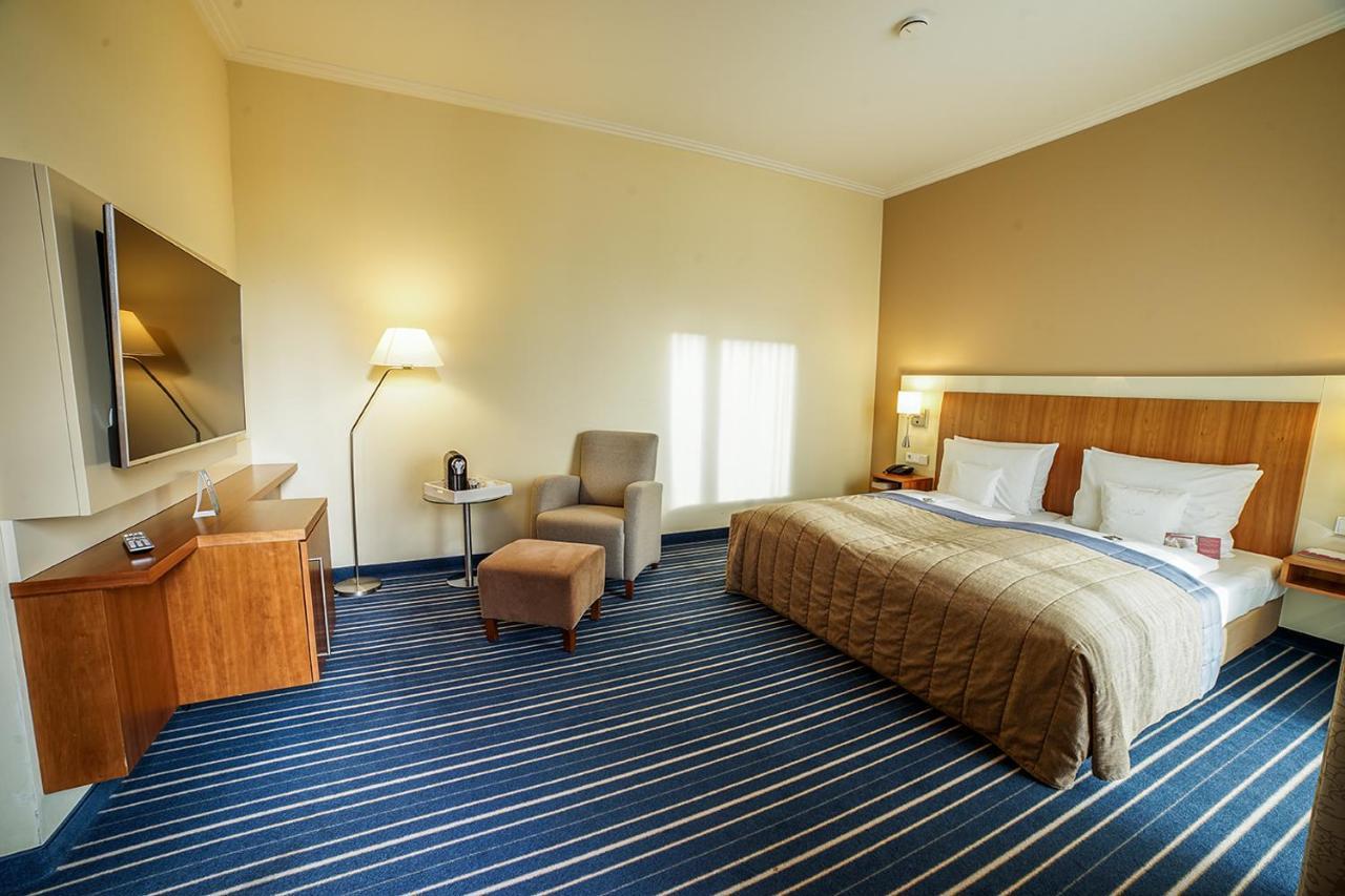 Lind Hotel Ритберг Экстерьер фото